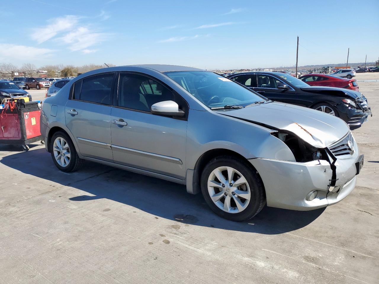 2011 Nissan Sentra - Image 4