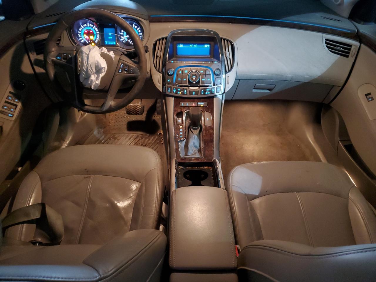 2011 Buick LaCrosse - Image 8