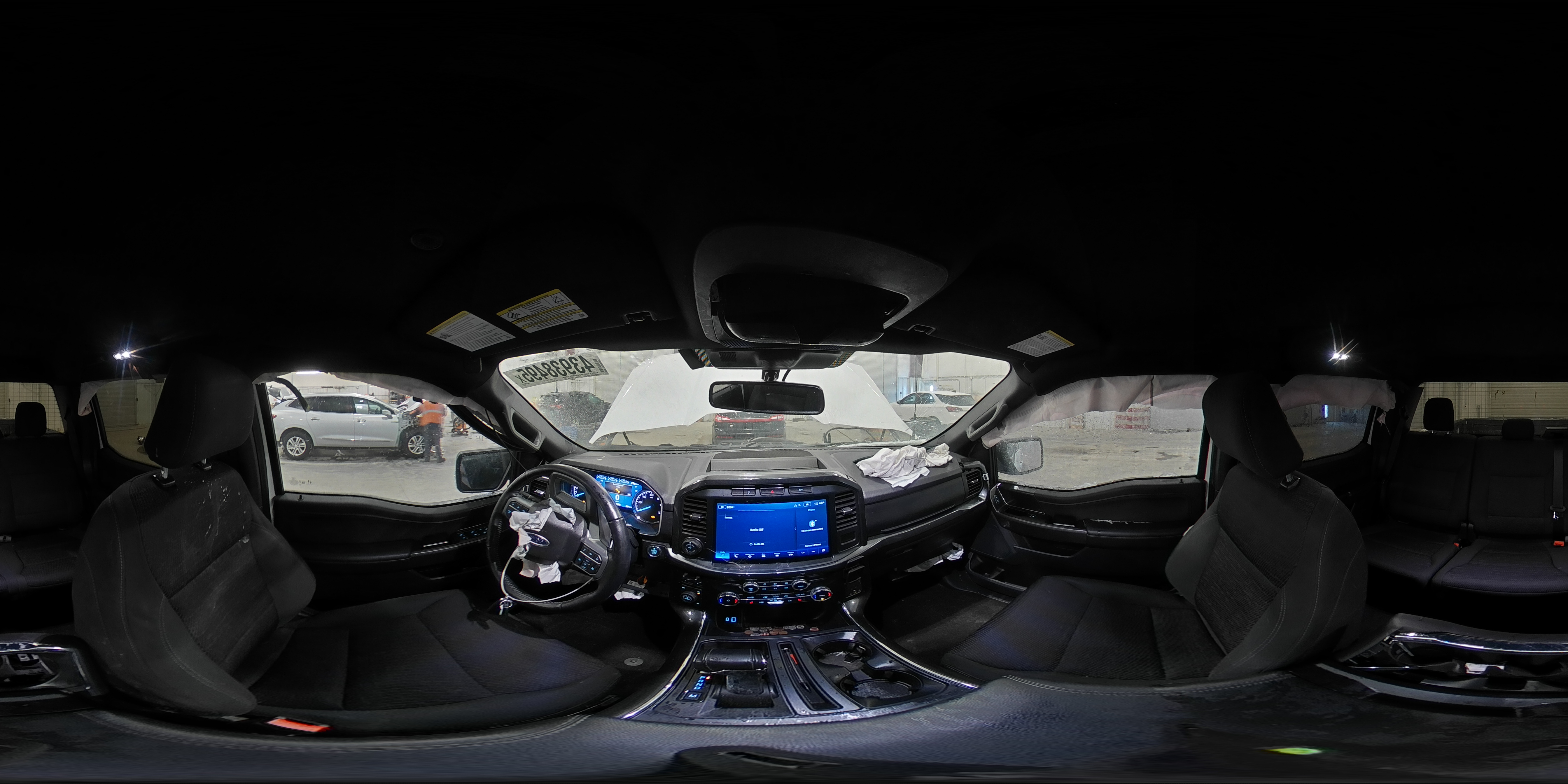2022 Ford F-150 - Image 13