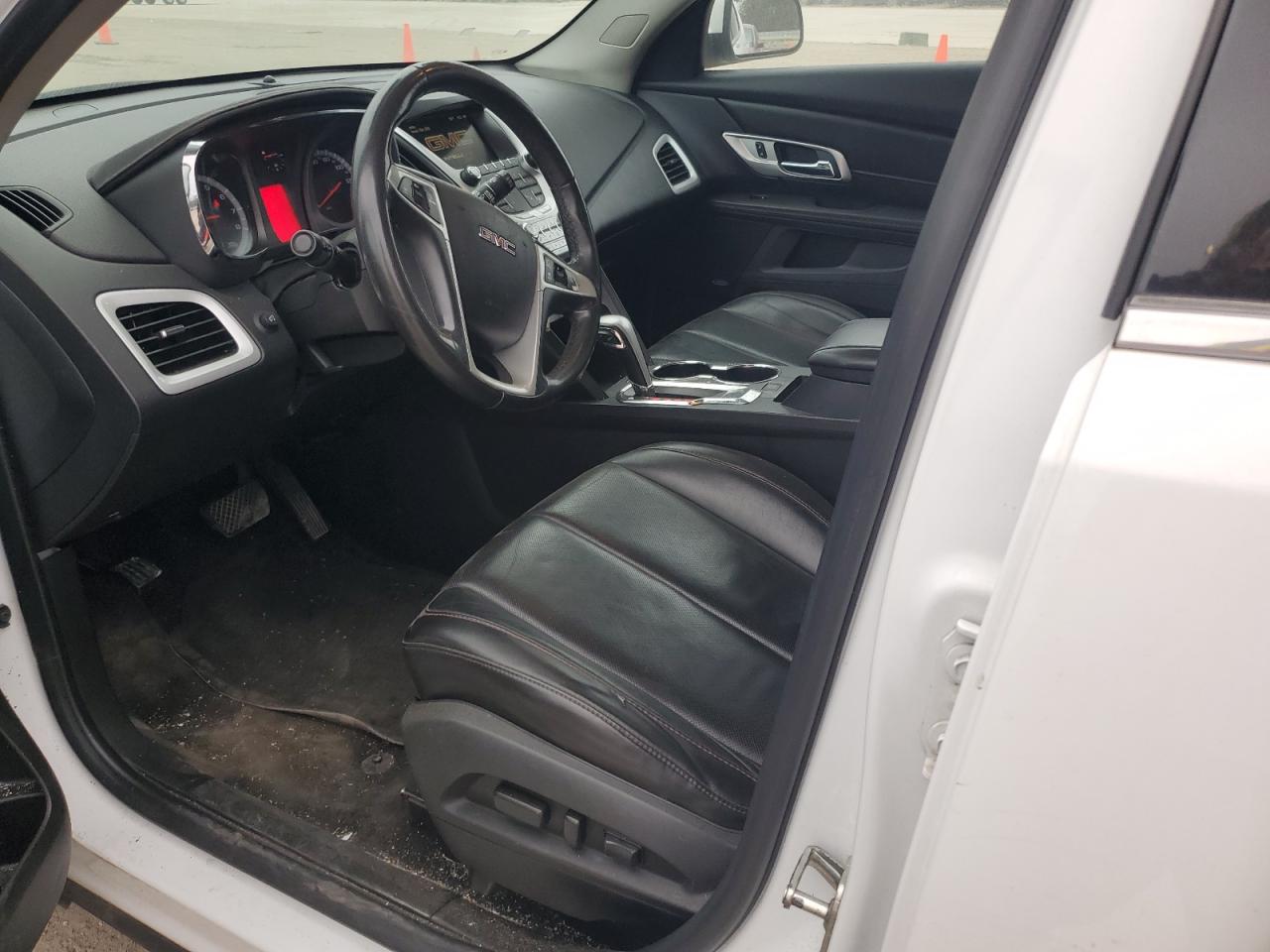 2015 GMC Terrain - Image 7