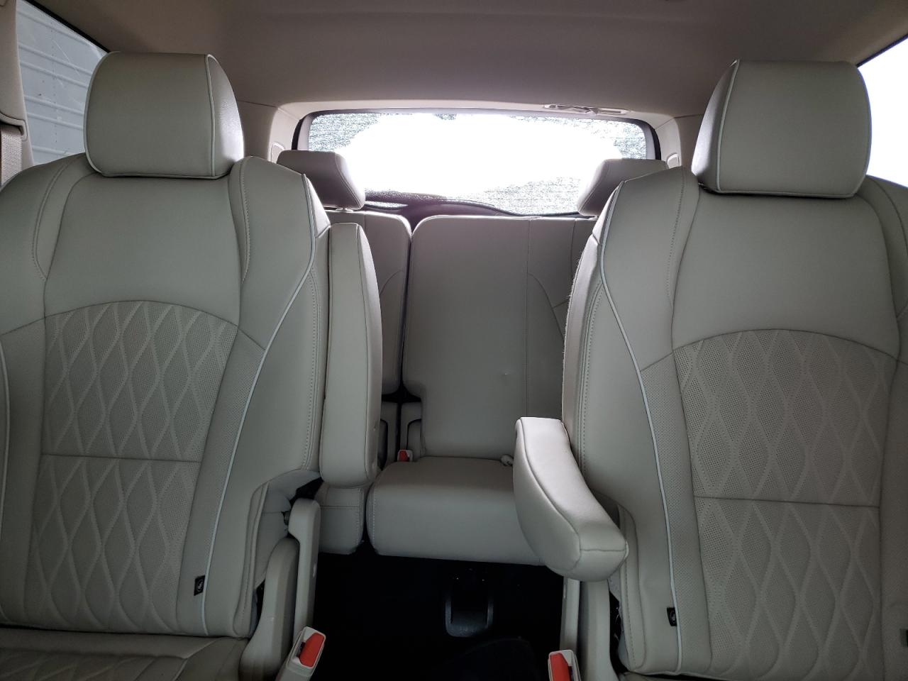 2022 Buick Enclave - Image 10
