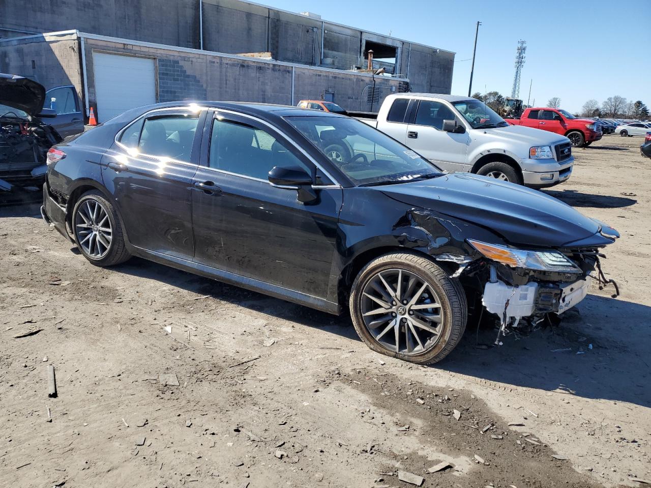 2023 Toyota Camry - Image 4