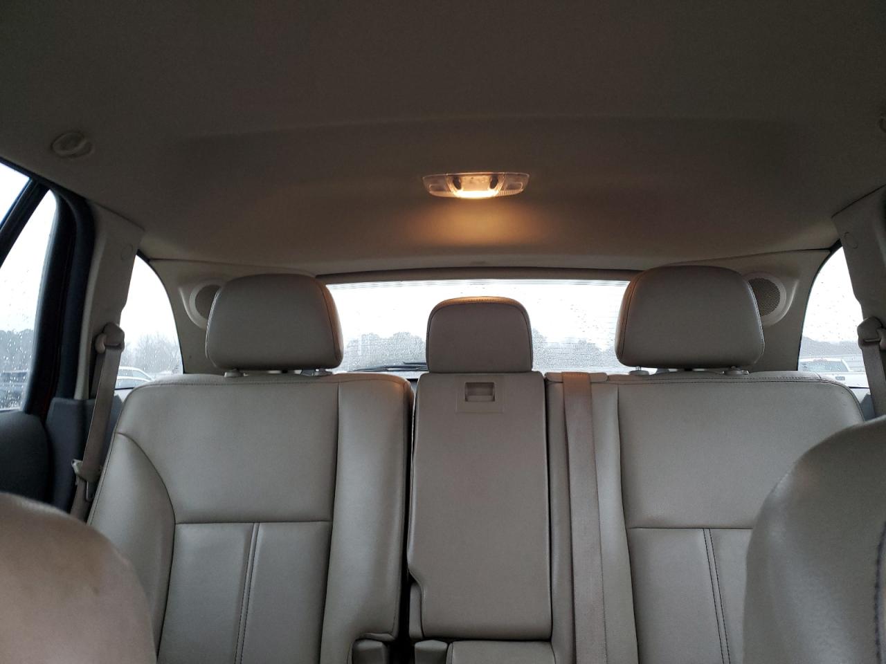 2011 Ford Edge - Image 10