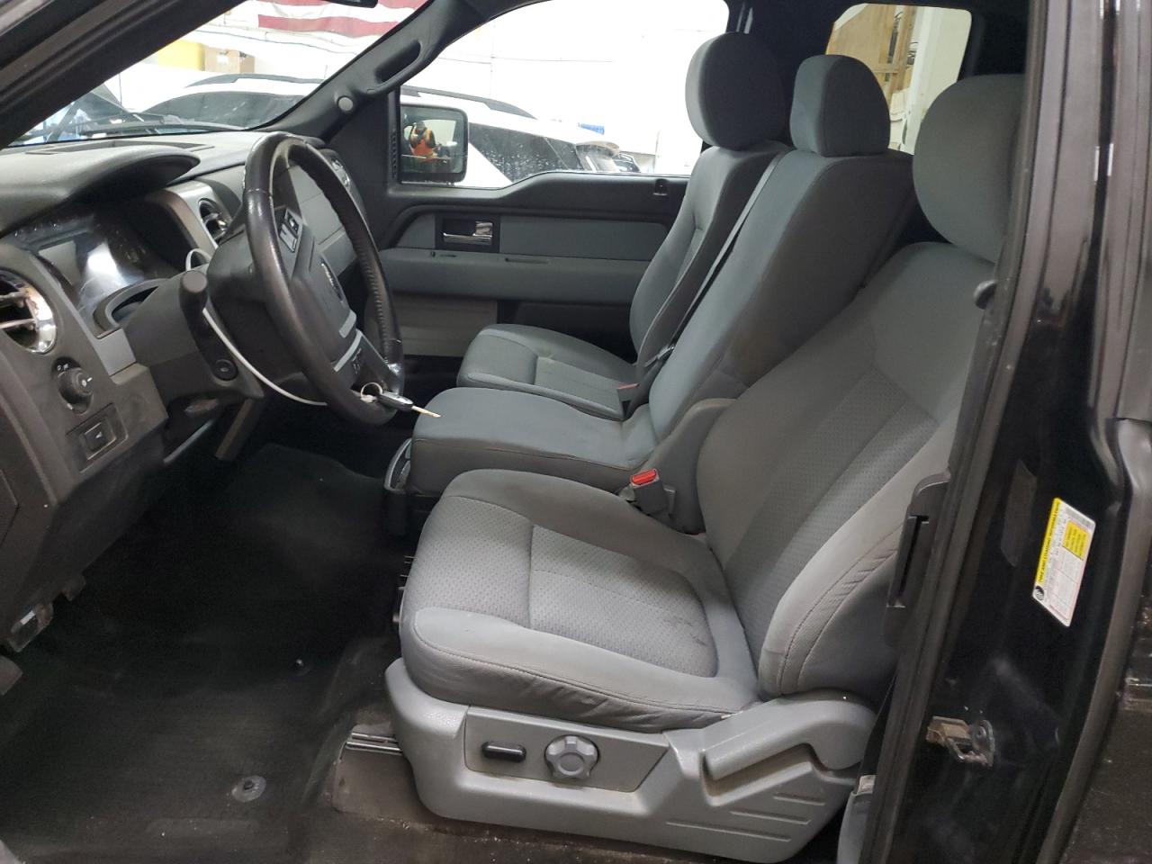 2014 Ford F-150 - Image 7