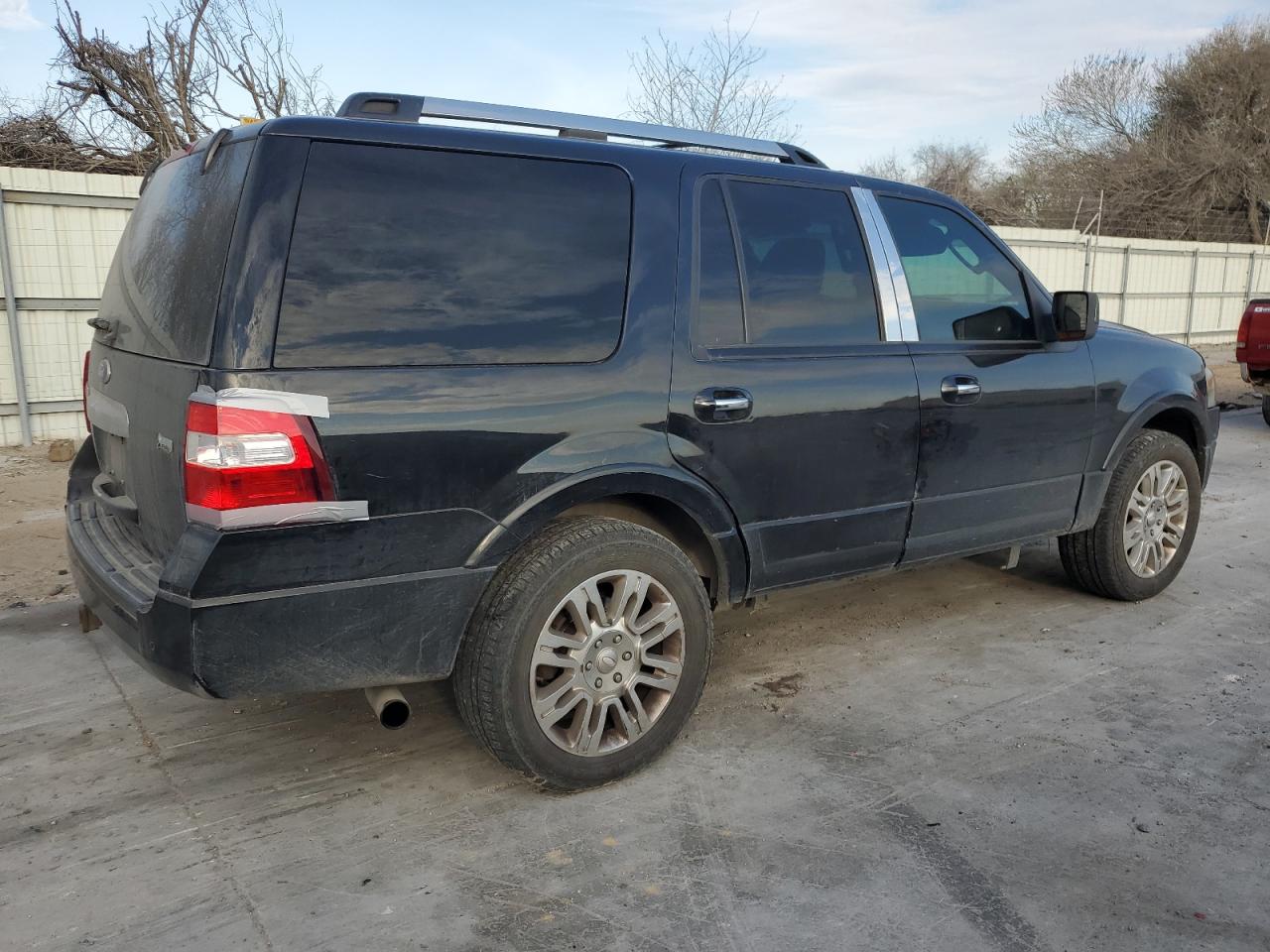 2011 Ford Expedition - Image 3