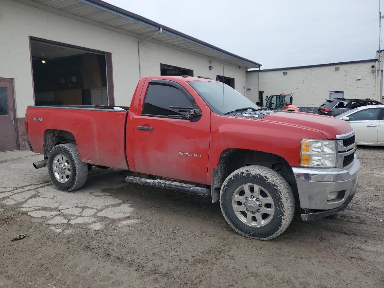 2013 Chevrolet Silverado - Image 4