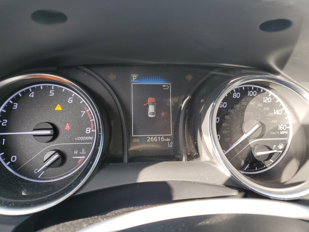 2018 Toyota Camry - Image 9