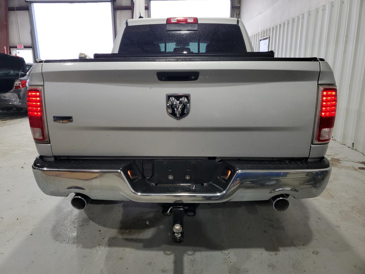 2016 RAM 1500 - Image 6
