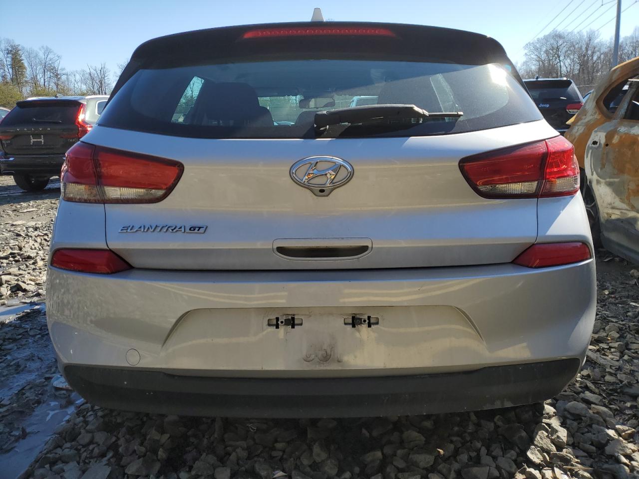 2018 Hyundai Elantra - Image 6