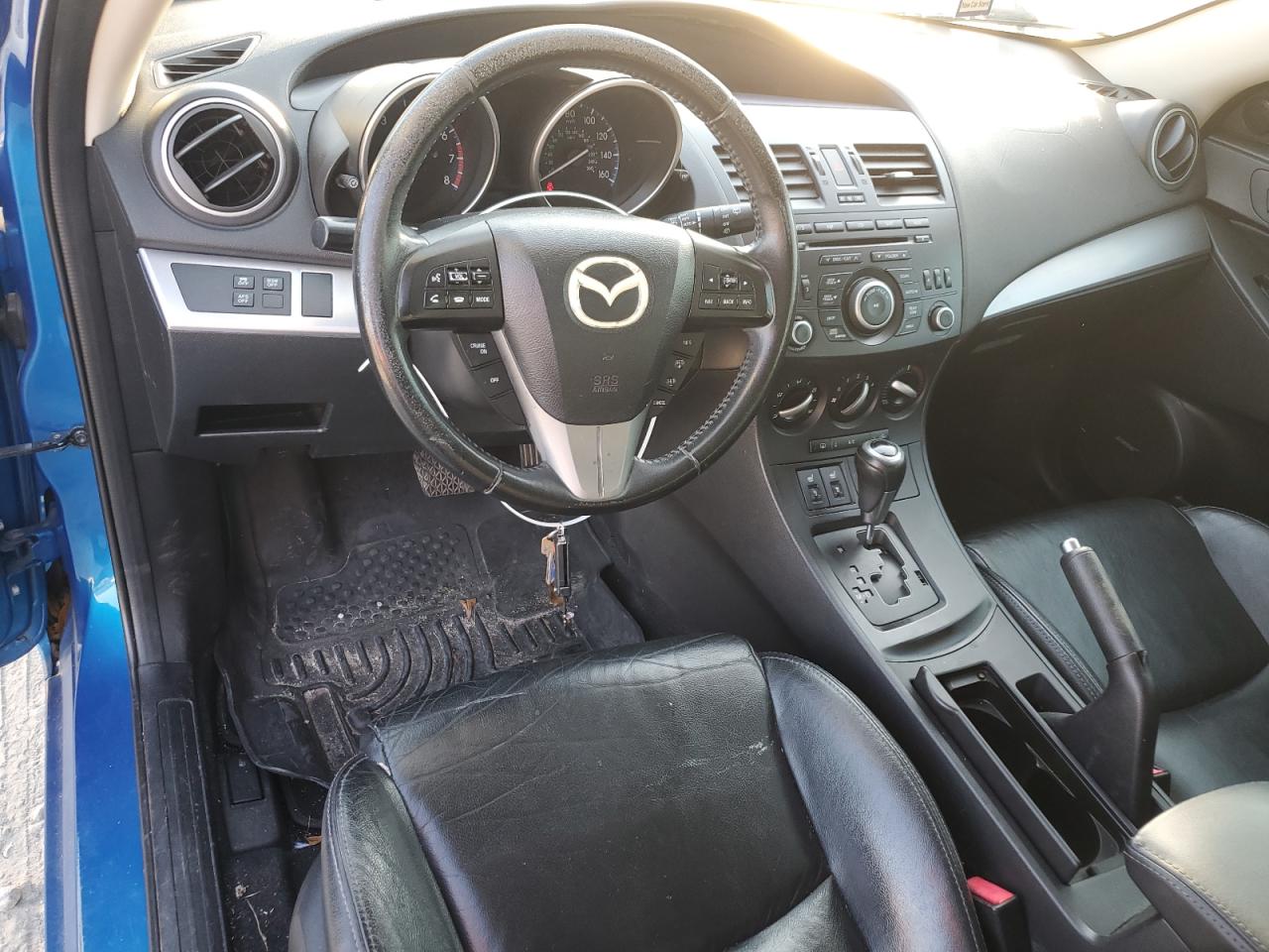 2012 Mazda 3 - Image 8