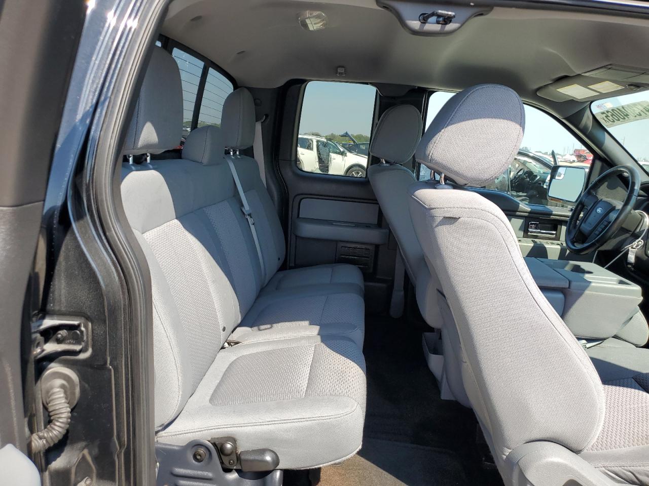 2013 Ford F-150 - Image 10