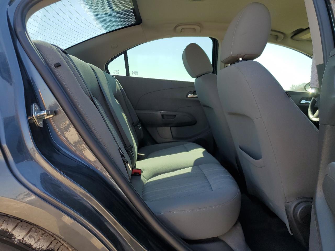 2013 Chevrolet Sonic - Image 10