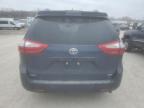 2018 Toyota Sienna Xle for Sale in Kansas City, KS - Front End