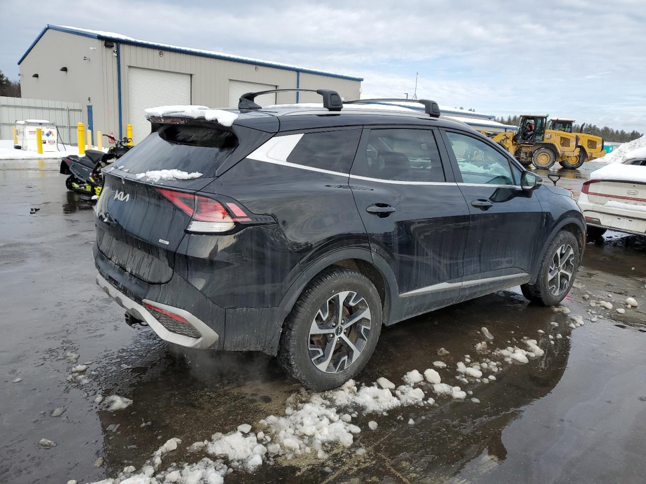 2023 Kia Sportage - Image 3
