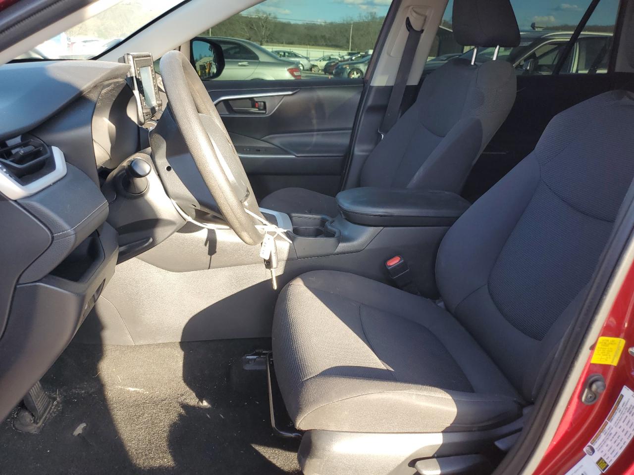 2020 Toyota RAV 4 - Image 7