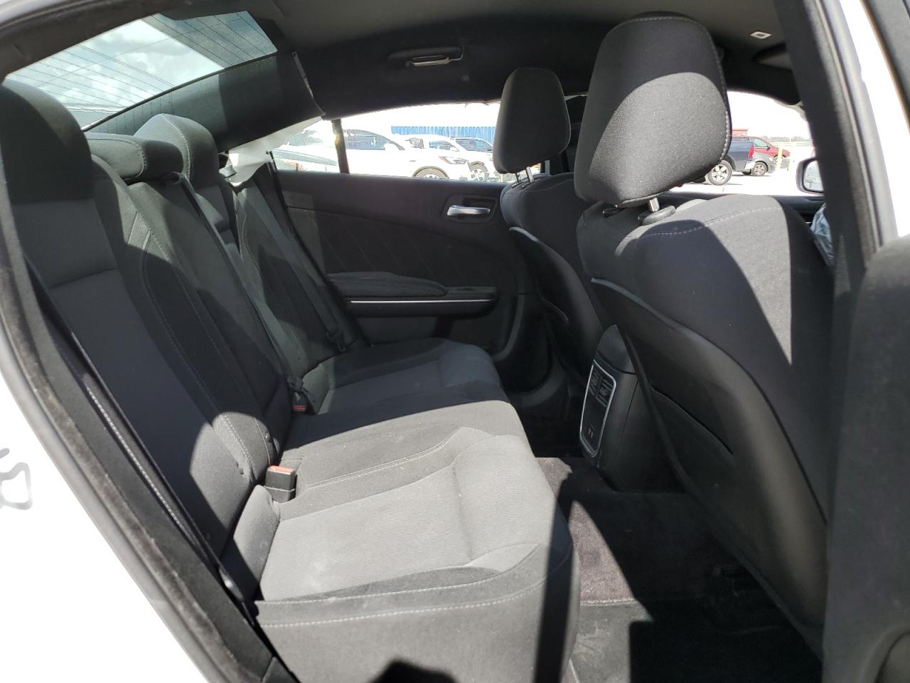 2018 Dodge Charger - Image 10