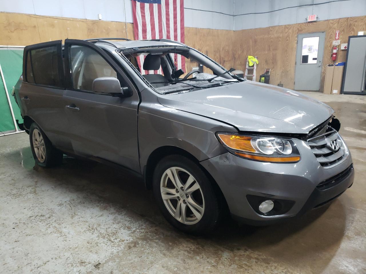 2010 Hyundai Santa Fe - Image 4