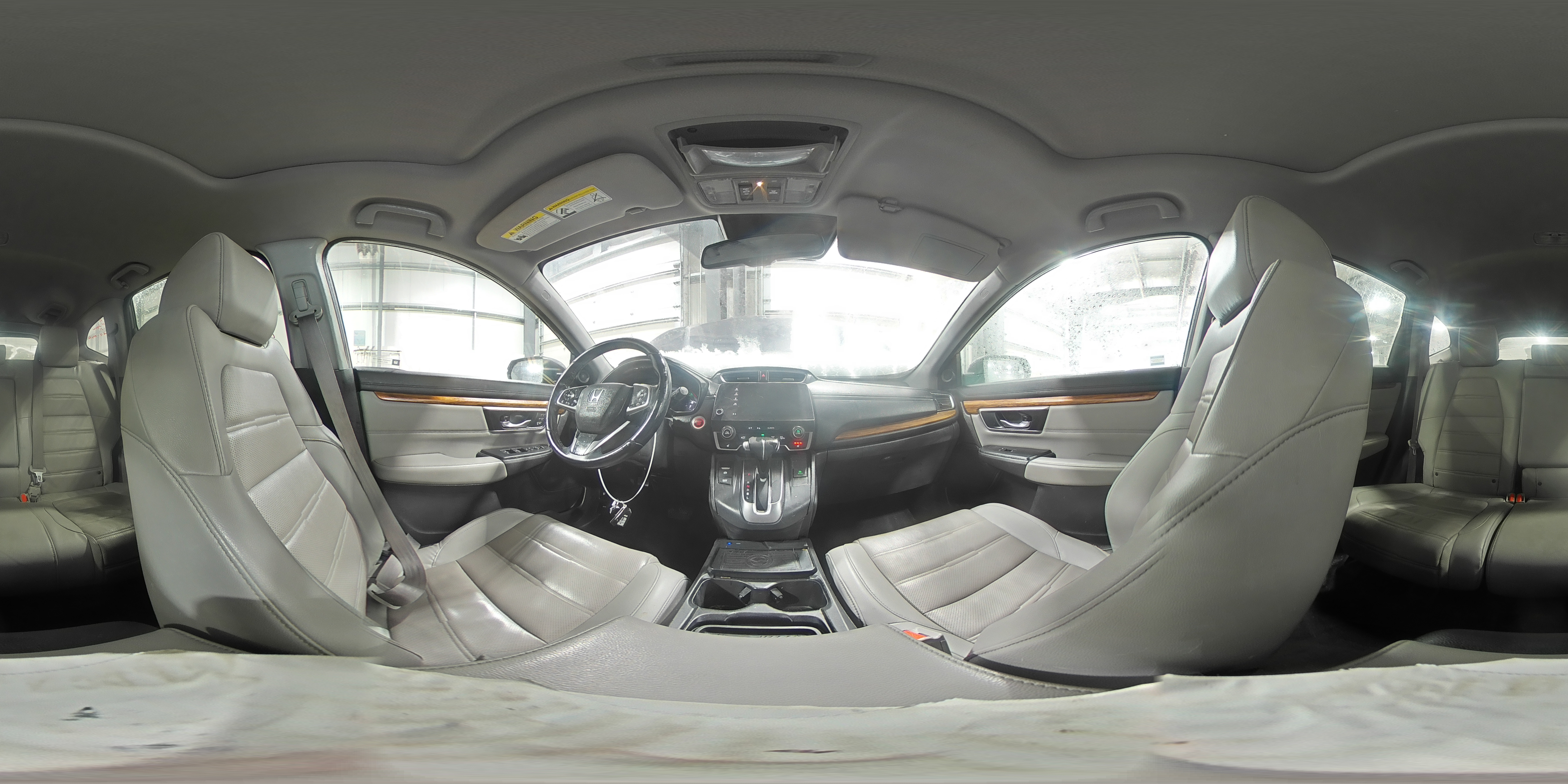 2018 Honda CR-V - Image 16