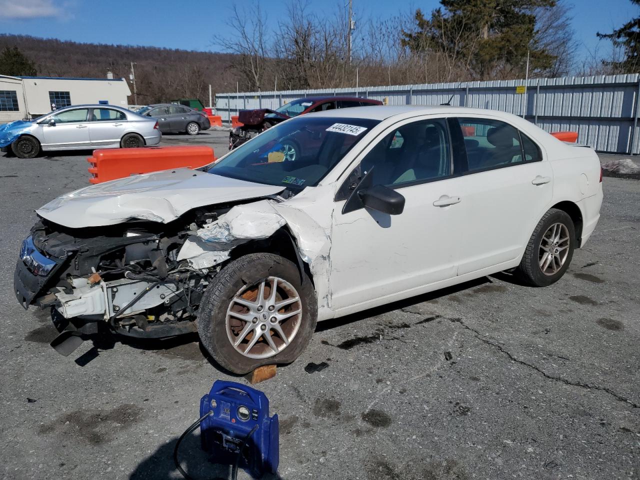2011 Ford Fusion - Image 1