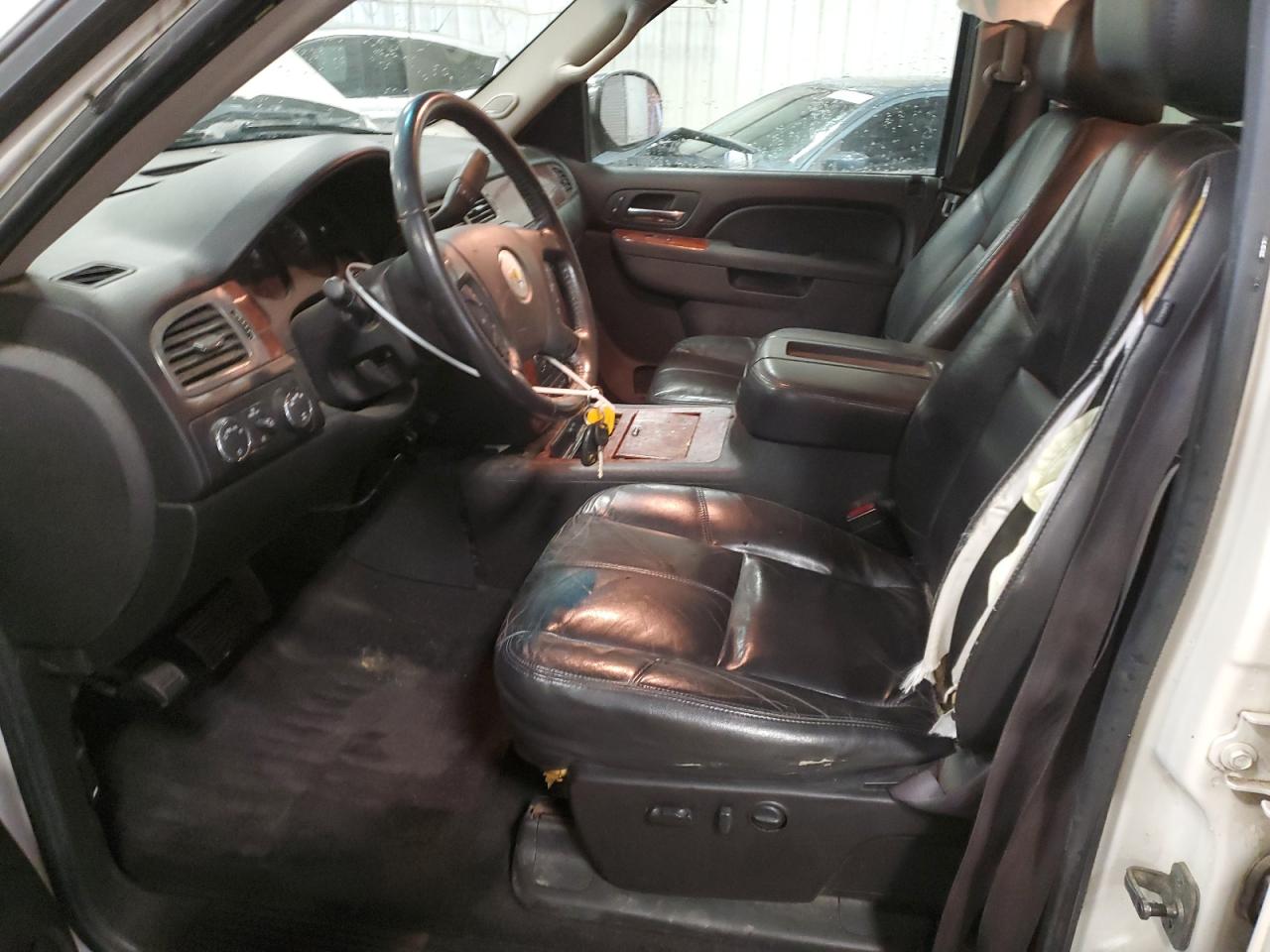 2011 Chevrolet Silverado - Image 7