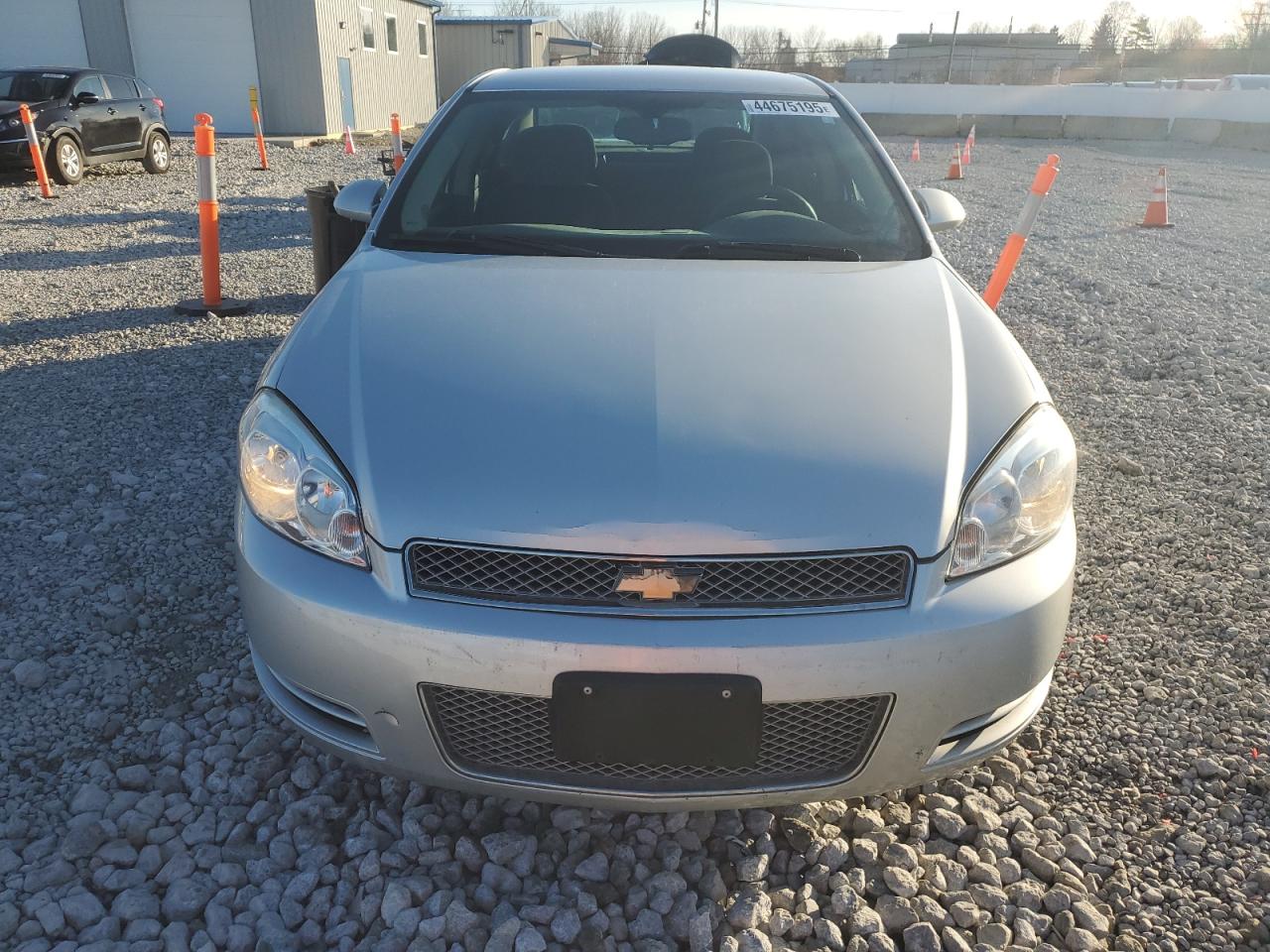 2016 Chevrolet Impala - Image 5