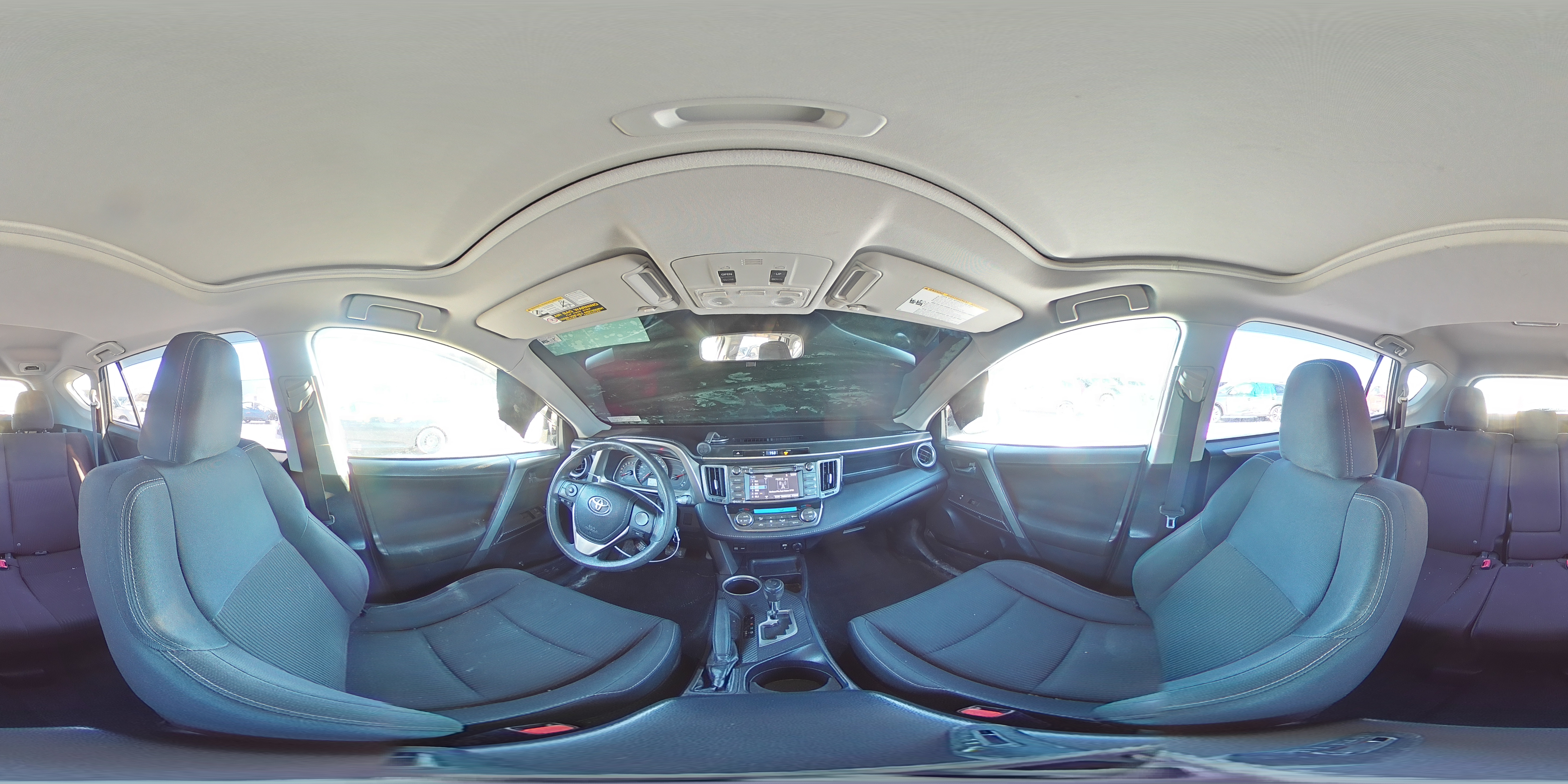 2015 Toyota RAV 4 - Image 15