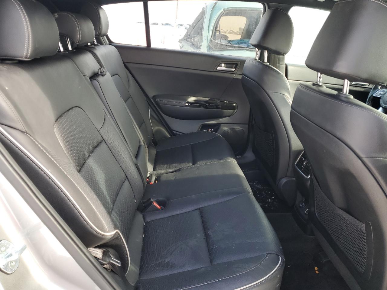 2021 Kia Sportage - Image 11