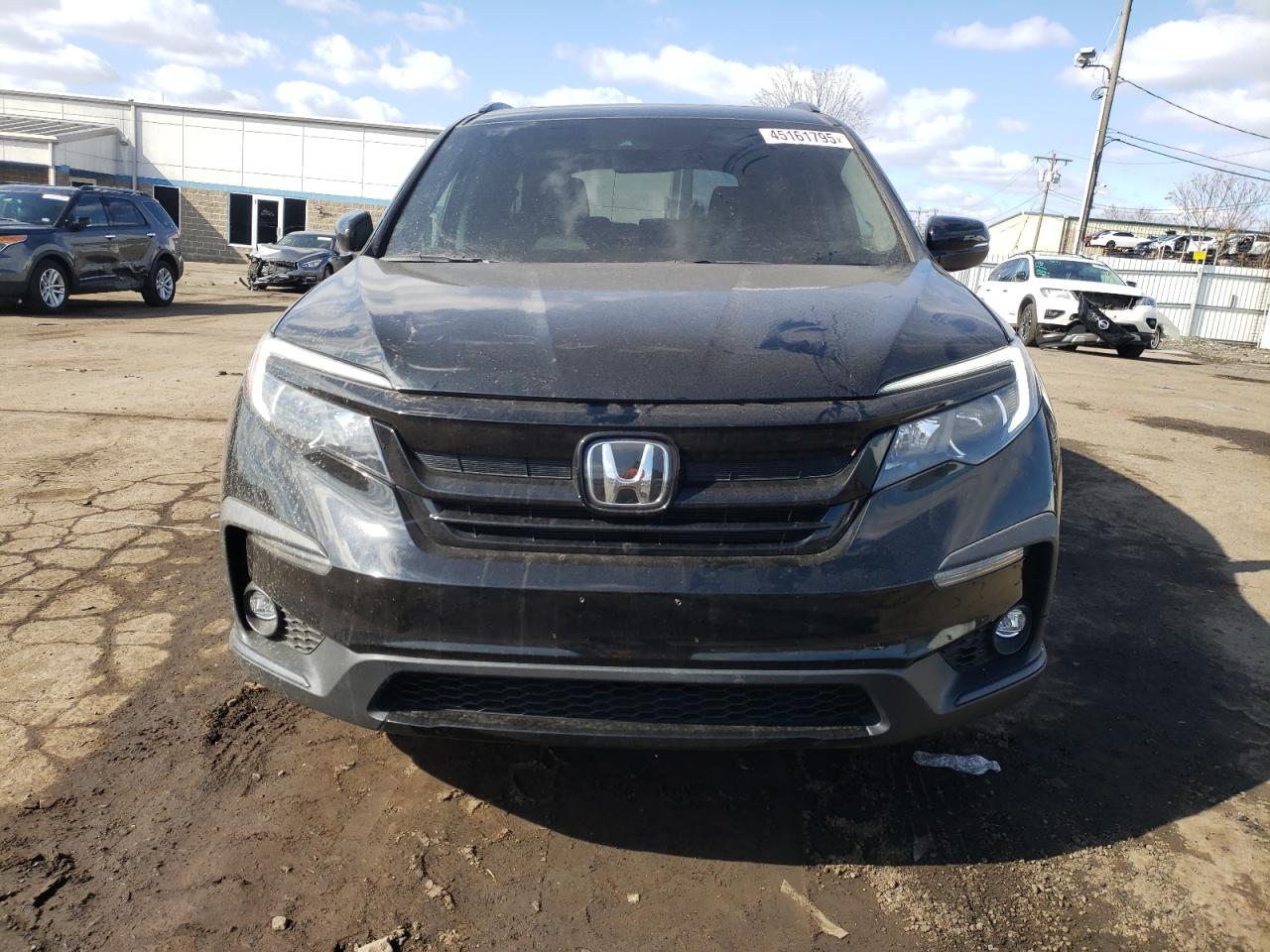 2022 Honda Pilot - Image 5