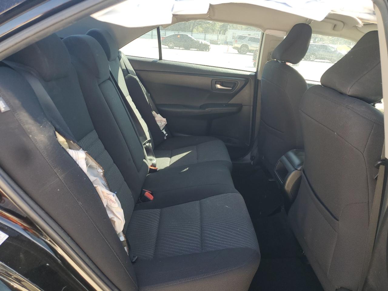 2016 Toyota Camry - Image 10