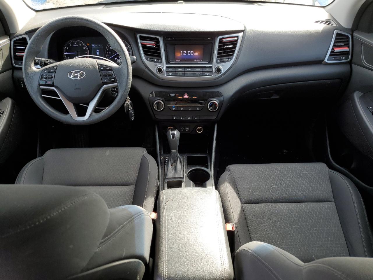 2017 Hyundai Tucson - Image 8
