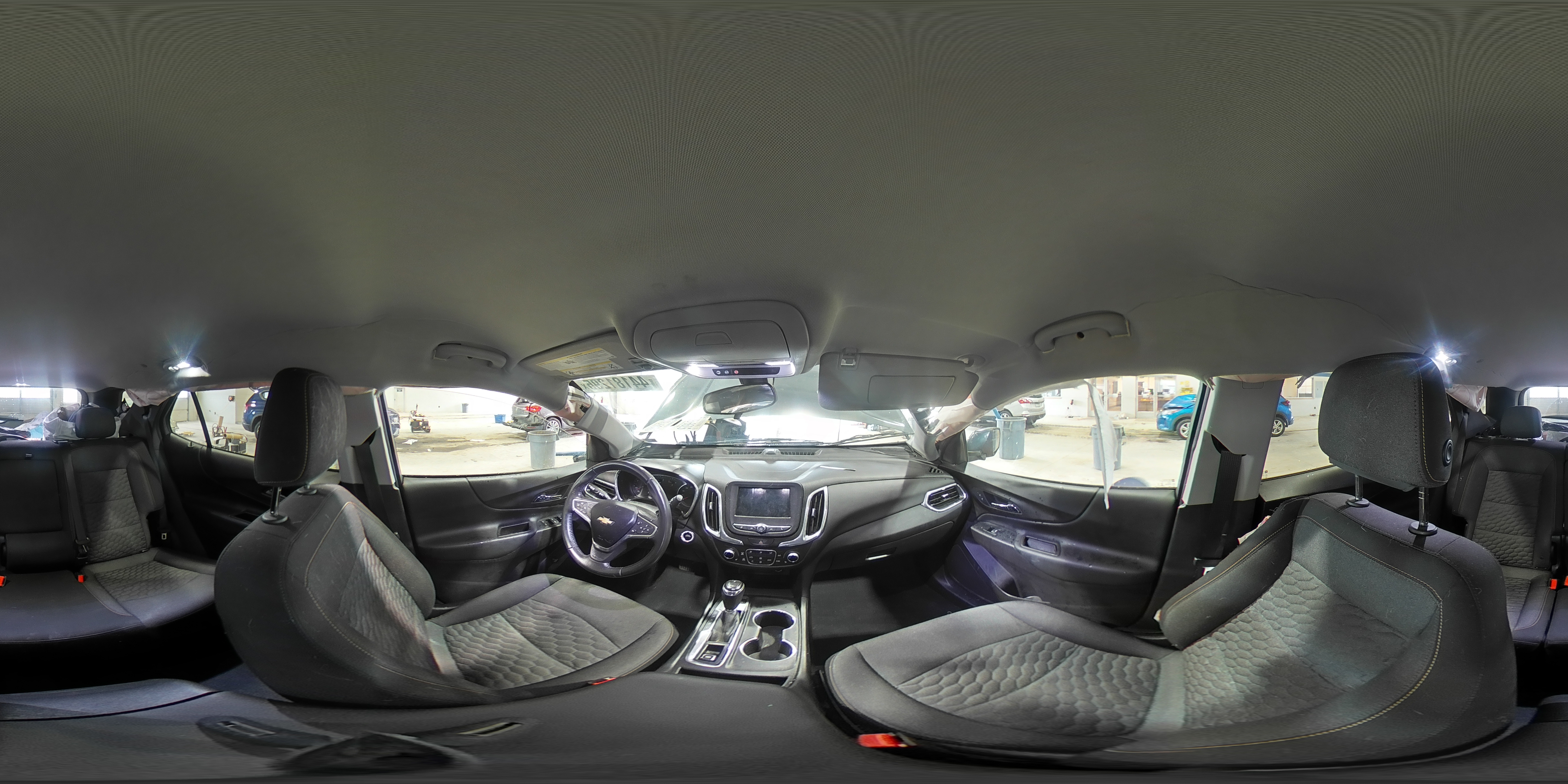 2019 Chevrolet Equinox - Image 14
