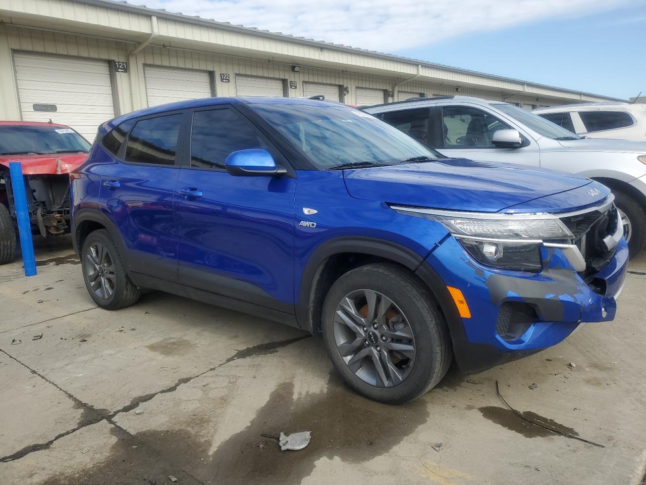 2022 Kia Seltos - Image 4