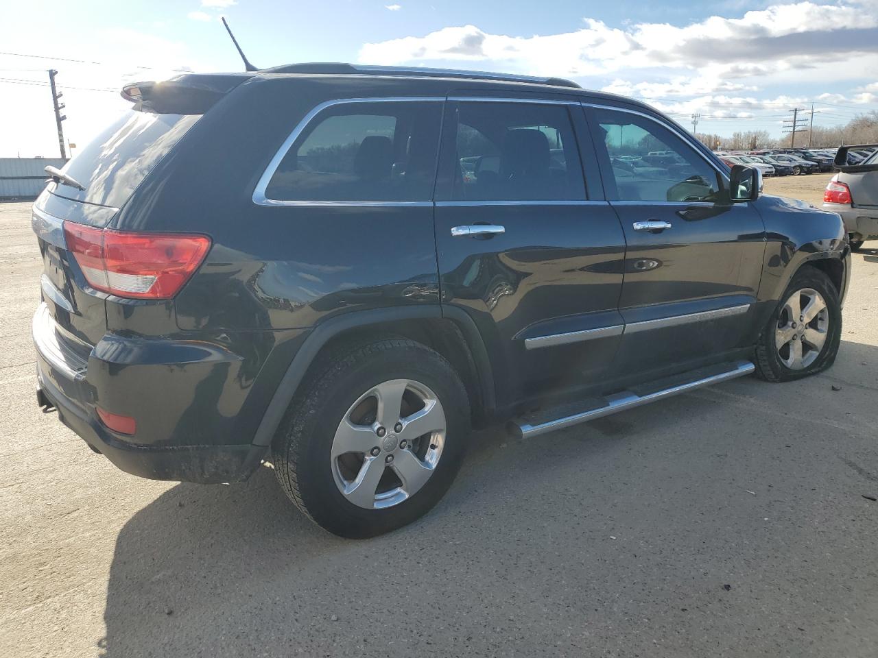 2013 Jeep Grand Cherokee - Image 3