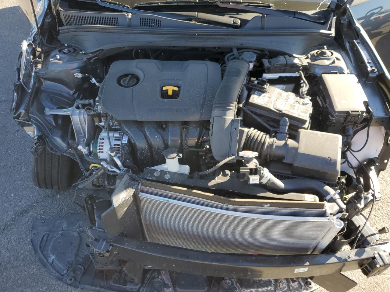2023 Kia Forte - Image 11