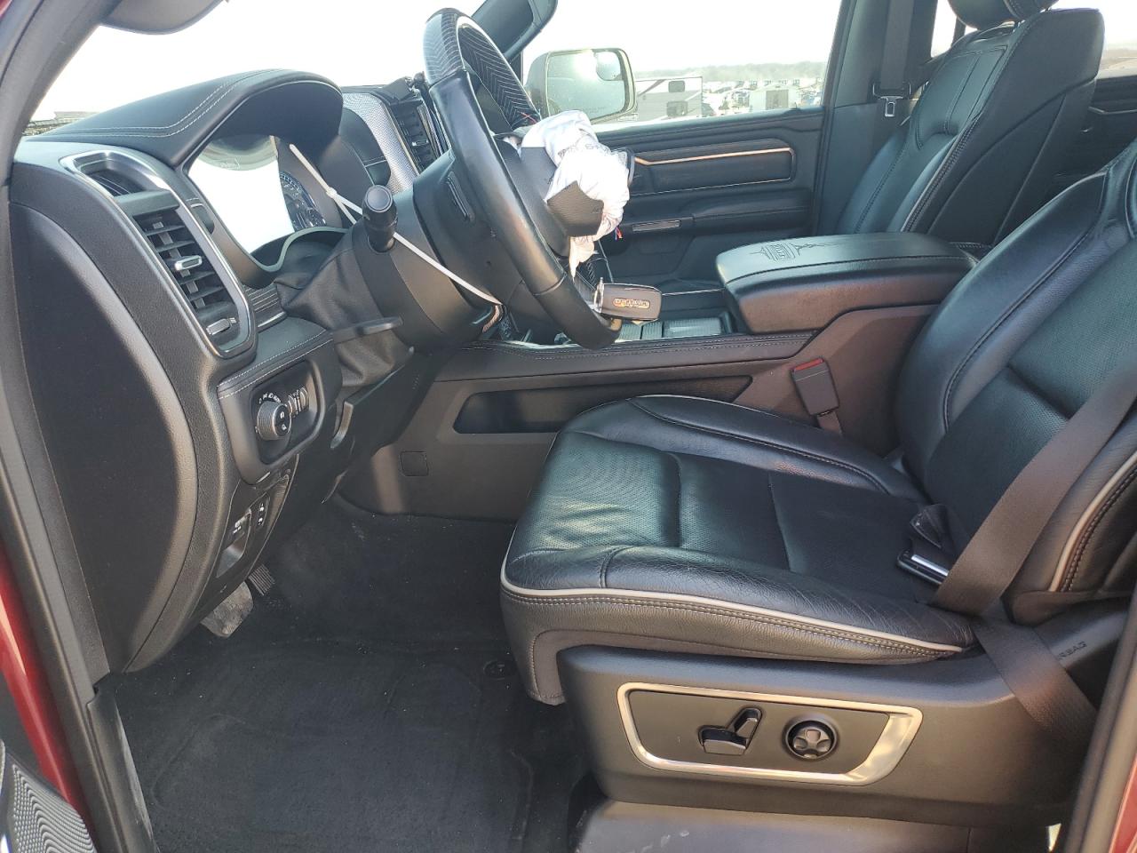 2020 RAM 1500 - Image 7