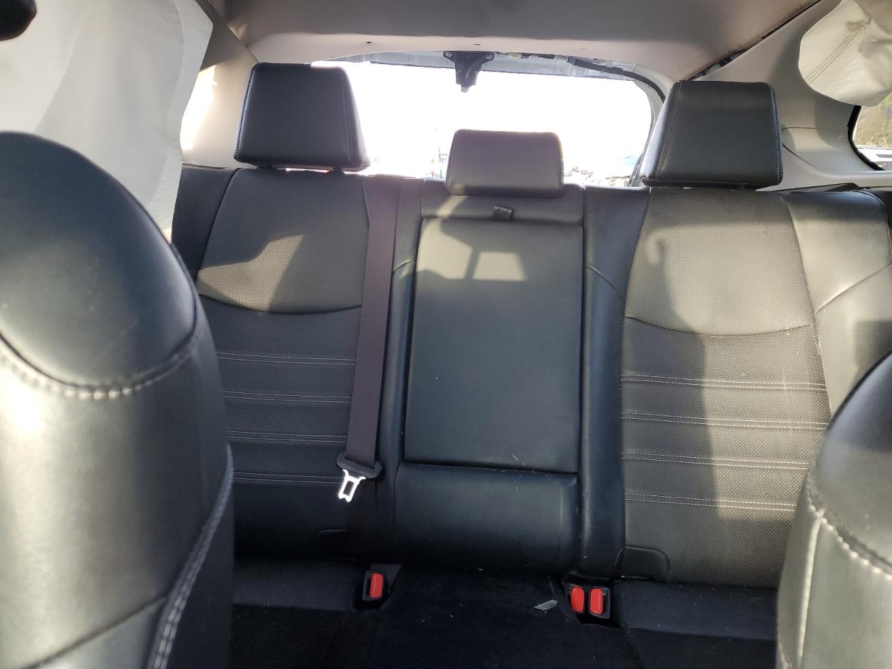 2019 Toyota RAV 4 - Image 10
