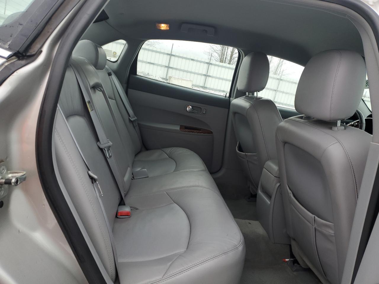 2006 Buick LaCrosse - Image 10