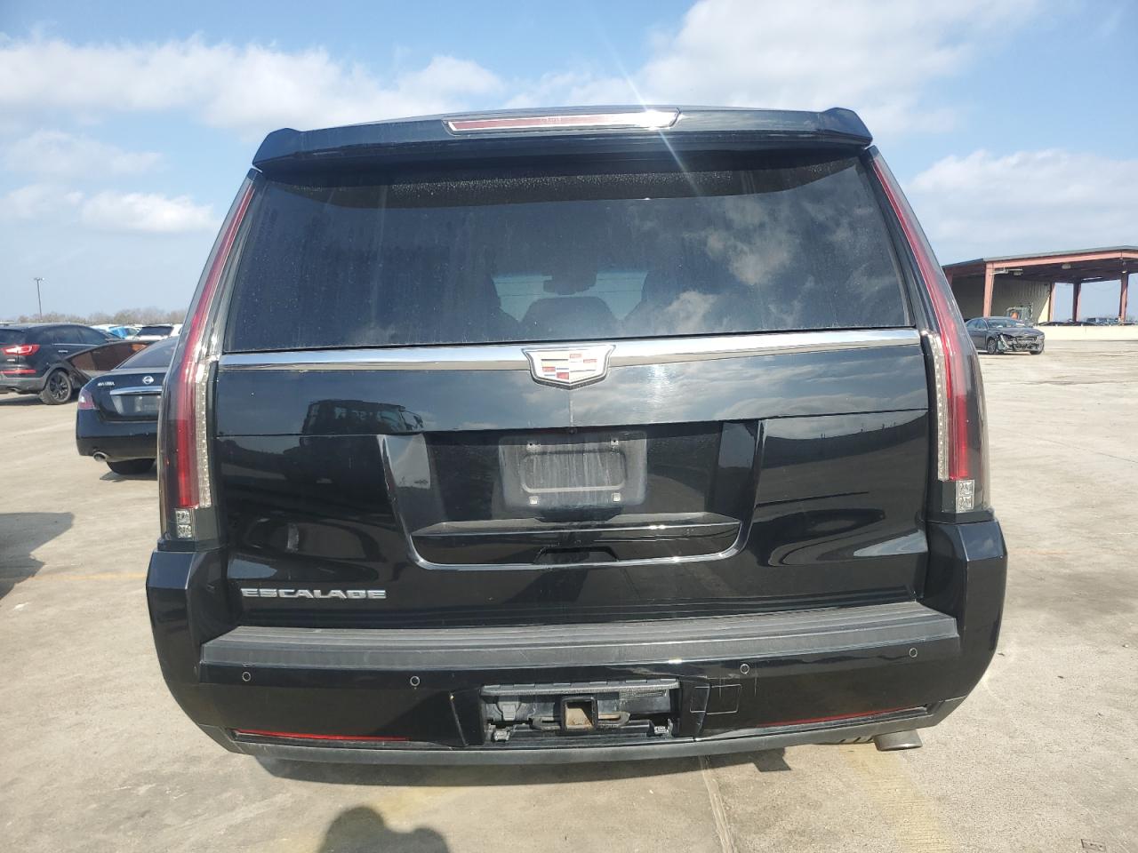 2015 Cadillac Escalade - Image 6