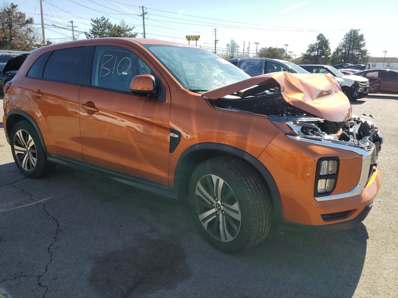 2020 Mitsubishi Outlander - Image 4