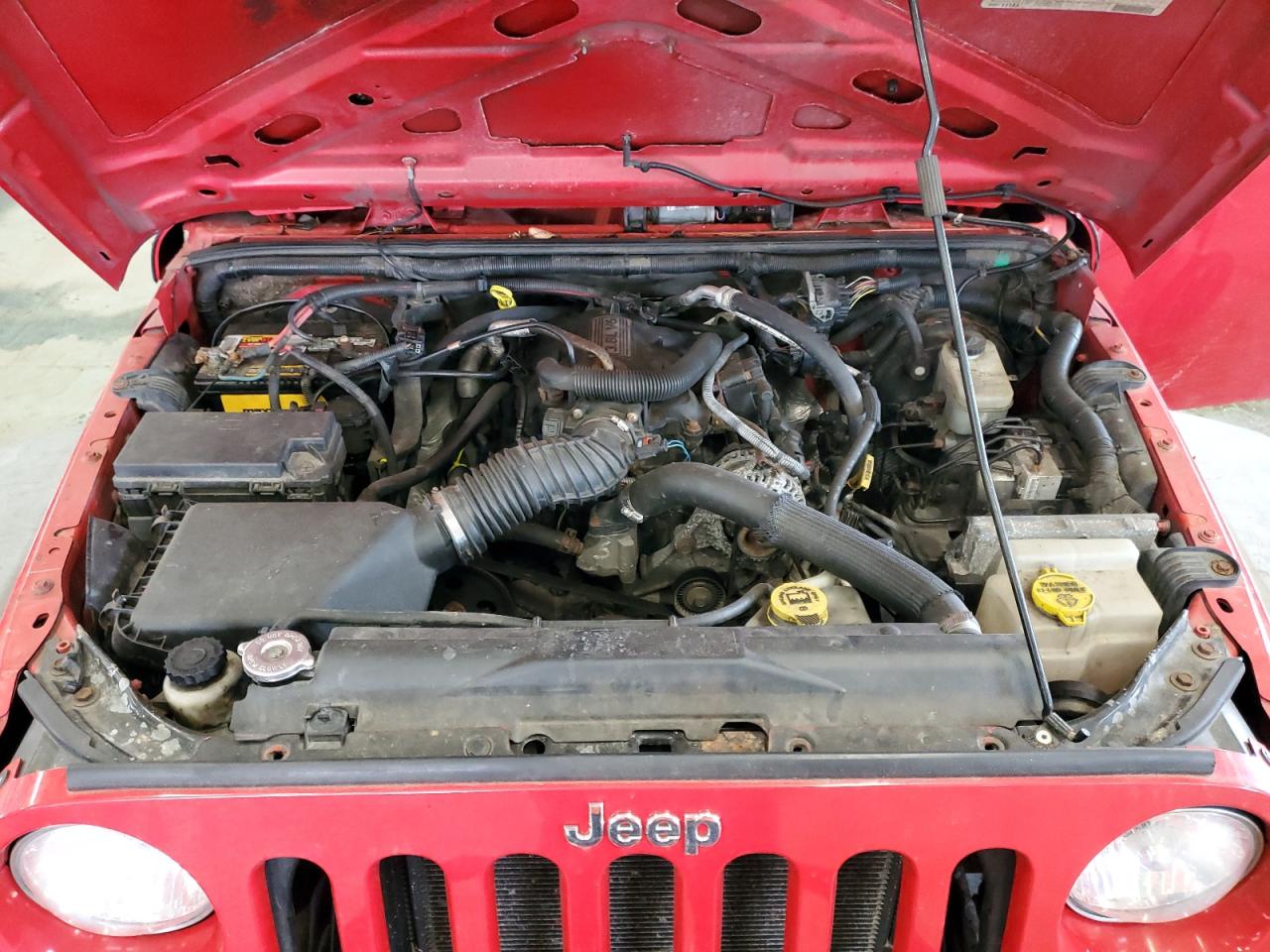2011 Jeep Wrangler - Image 11
