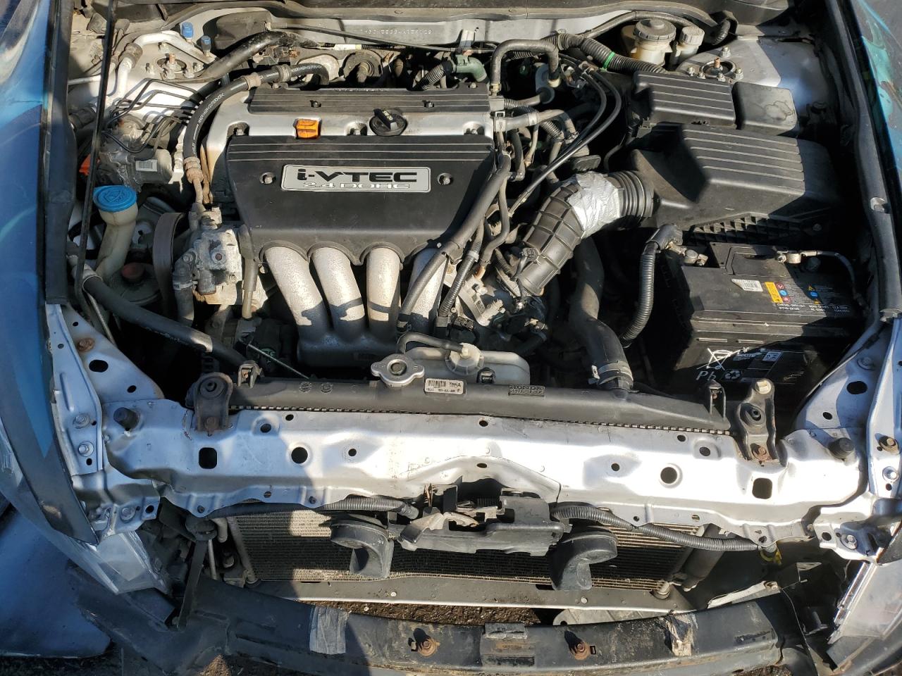 2004 Honda Accord - Image 11