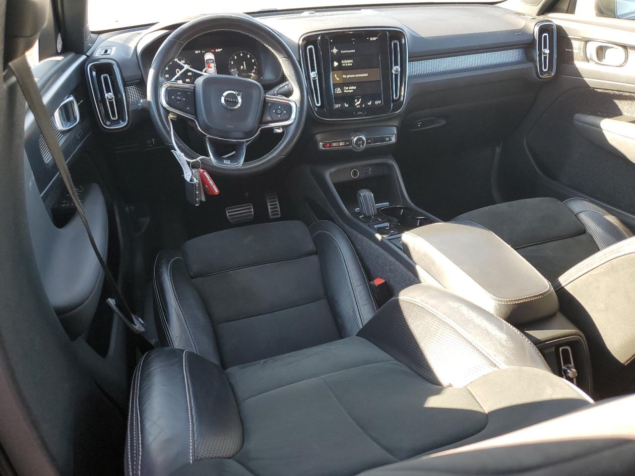2020 Volvo XC40 - Image 8