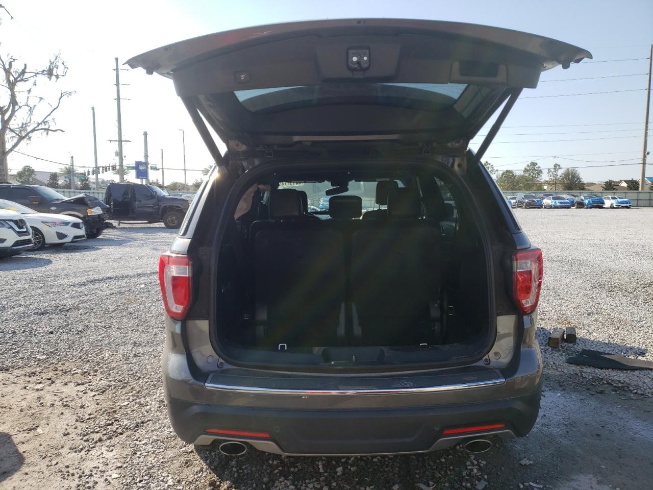 2018 Ford Explorer - Image 6