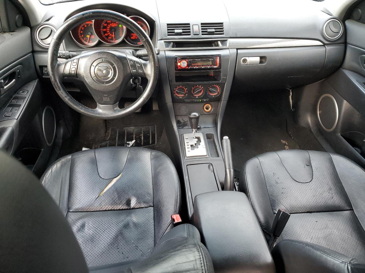 2004 Mazda 3 - Image 8