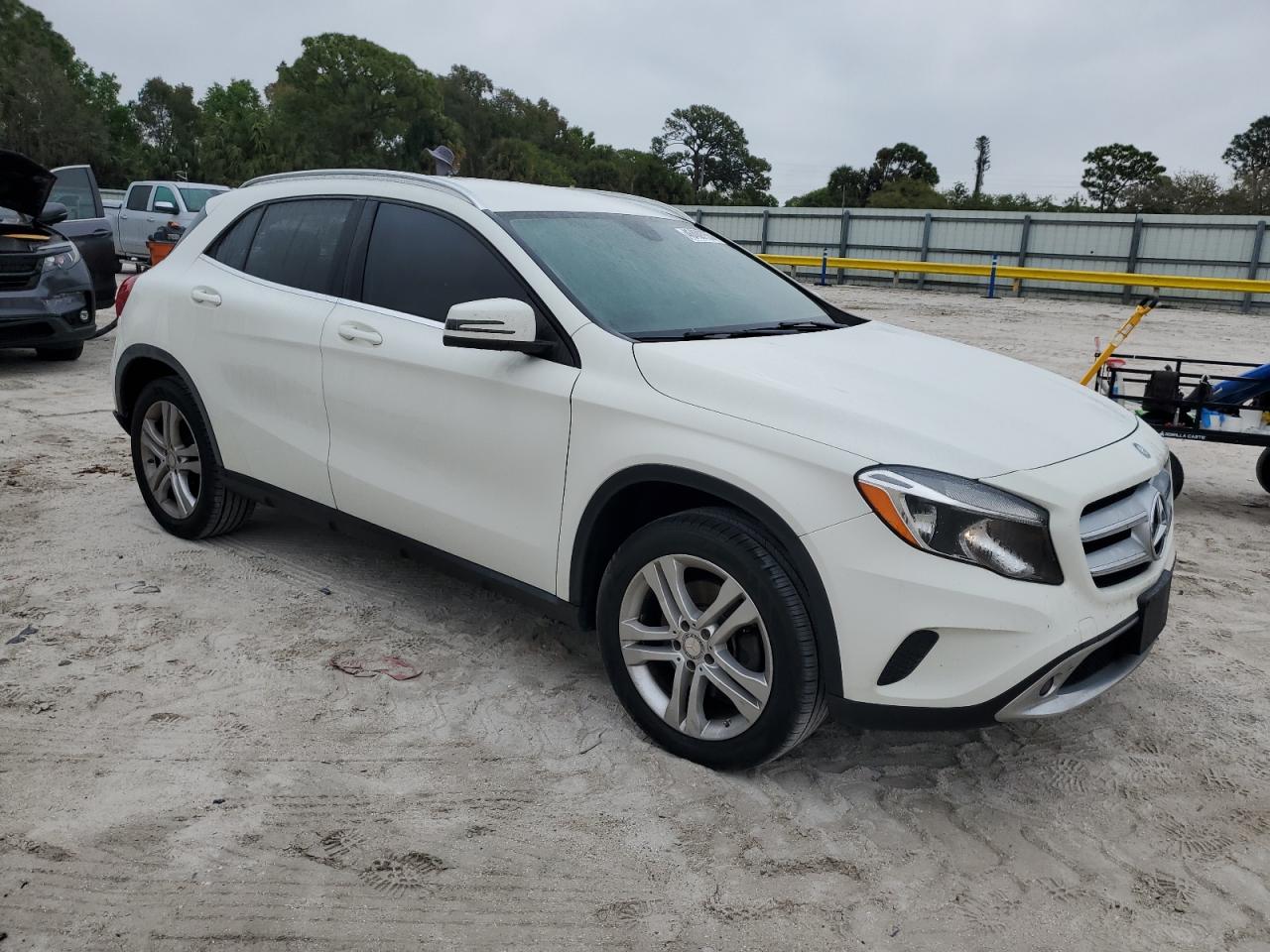 2015 Mercedes-Benz GLA-klasse - Image 4