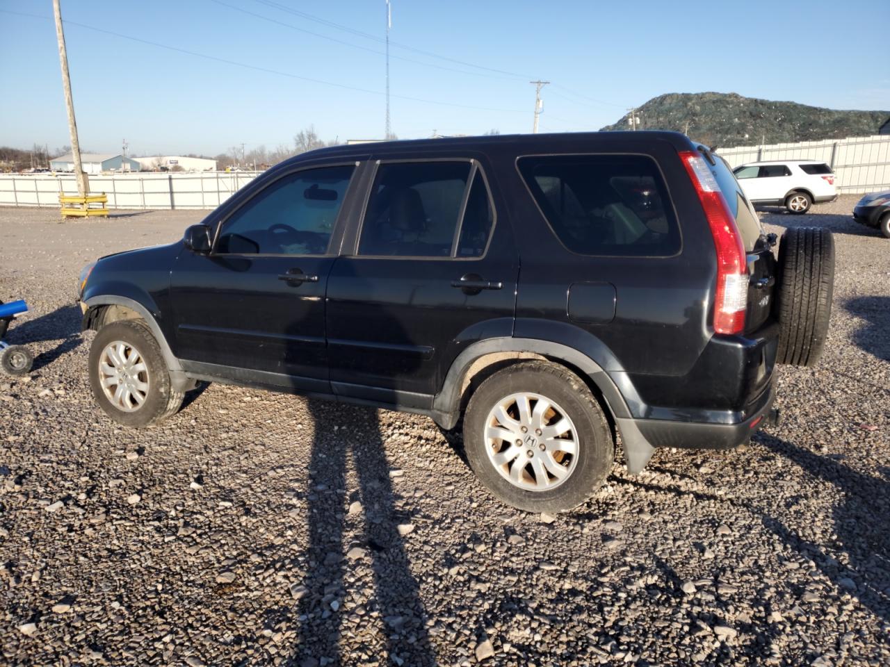 2006 Honda CR-V - Image 2