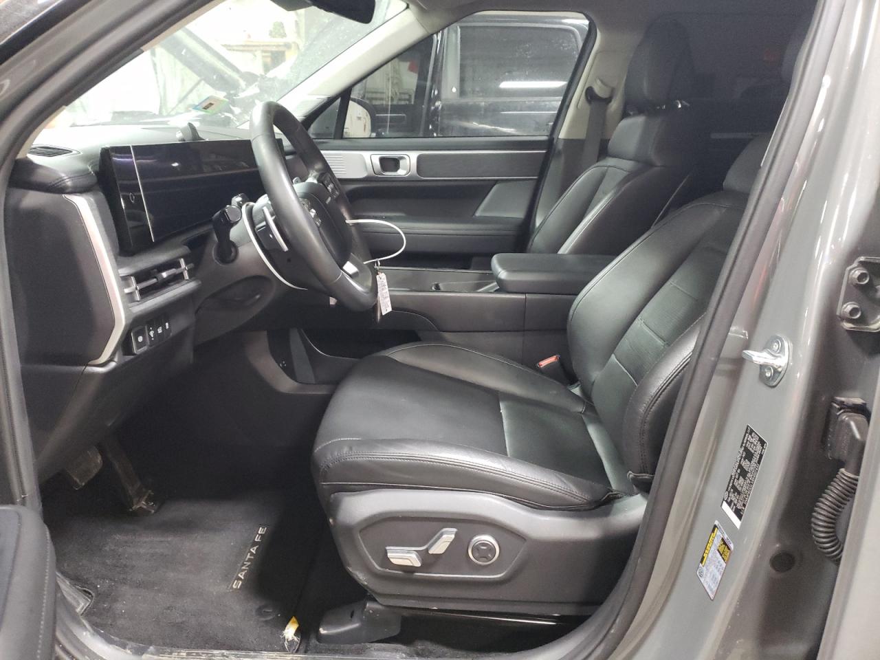 2024 Hyundai Santa Fe - Image 7