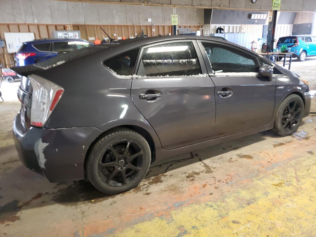 2011 Toyota Prius - Image 3