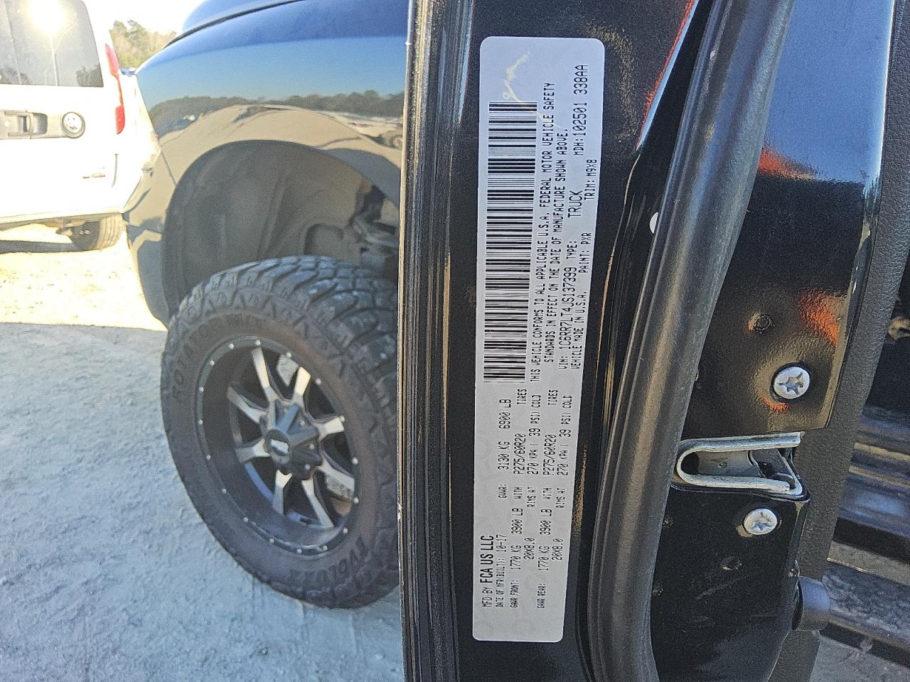 2018 RAM 1500 - Image 12