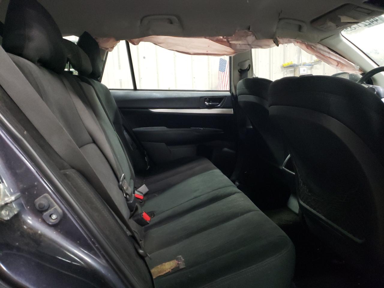 2013 Subaru Outback - Image 10